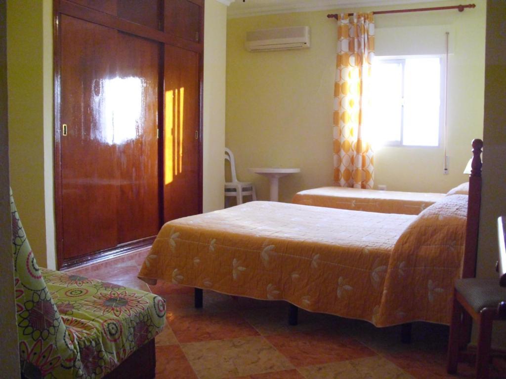 Hostal Sonrisa Del Mar Conil De La Frontera Quarto foto